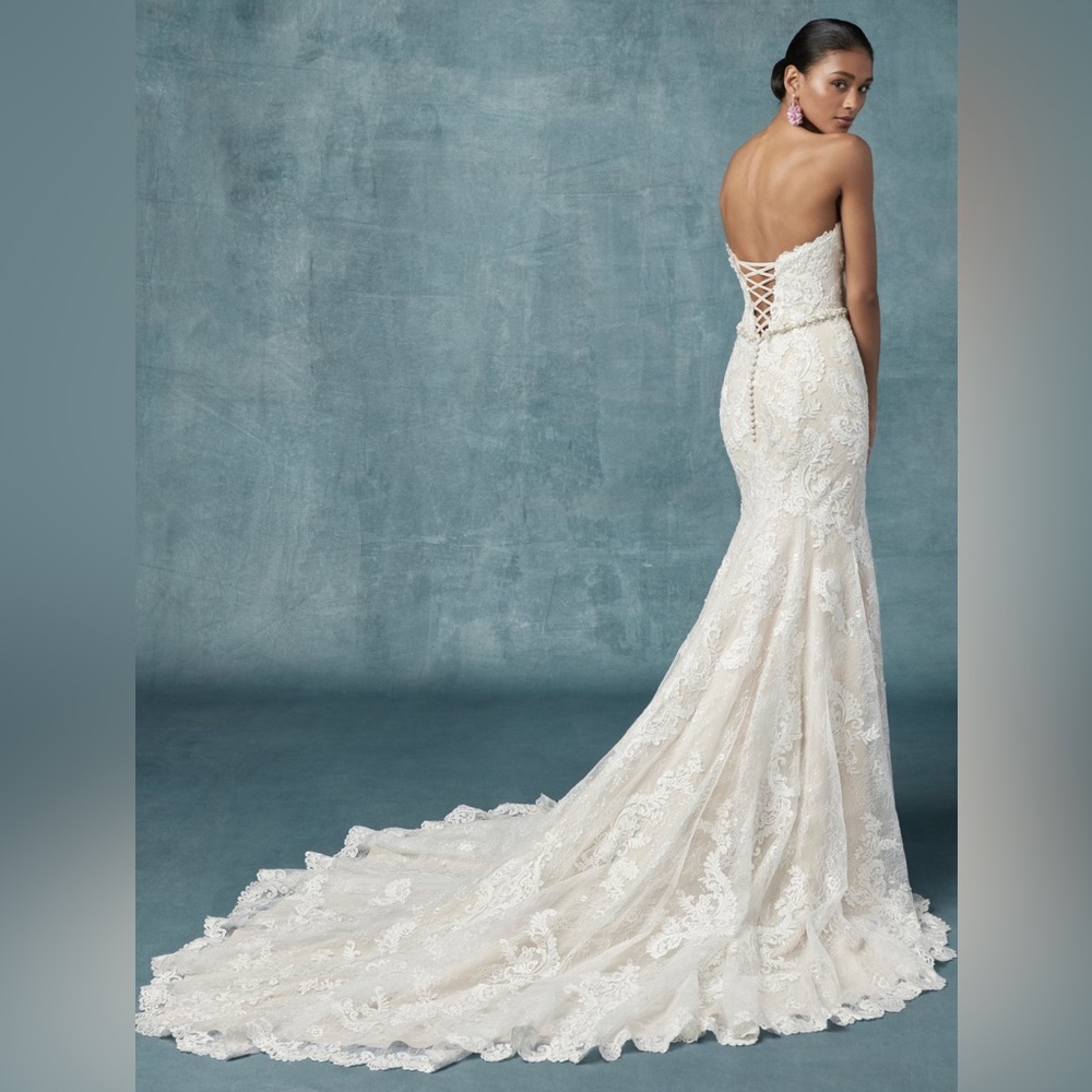 Maggie Sottero I England Dawn I Size 12 (8-14 adjustable) I Wedding Gown